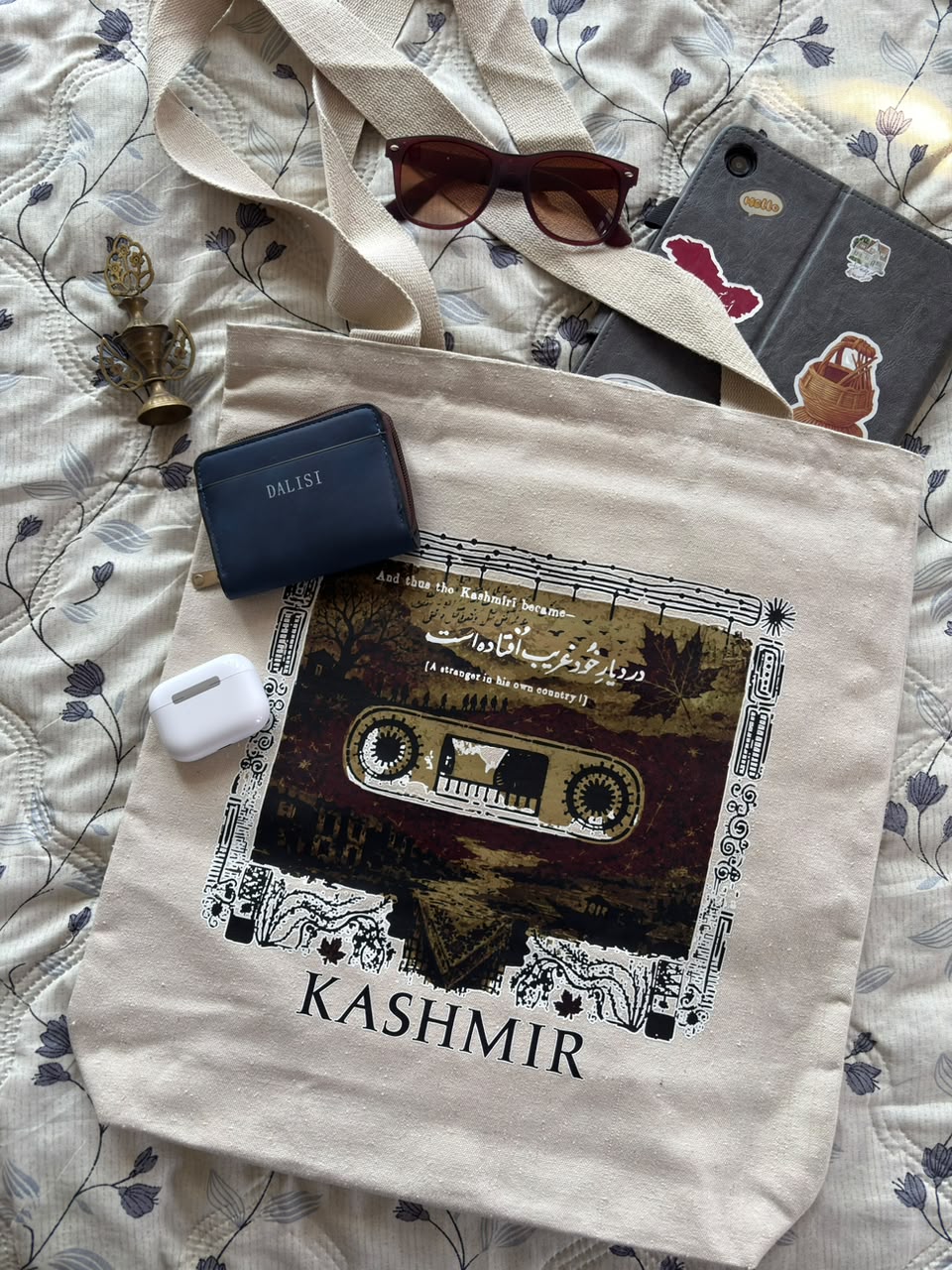 Kashmir Memory Duo- Renaissance & Postage Stamp Totes